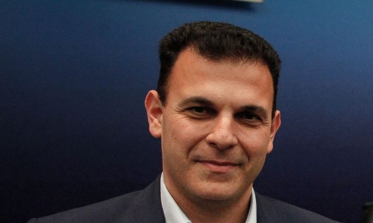 Ο Καραμέρος απαντά στη Νεολαία ΣΥΡΙΖΑ