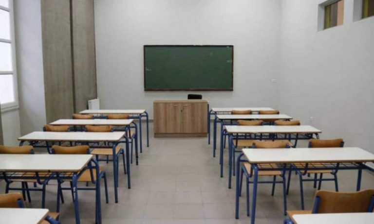 Αυτοψίες σε όλα τα σχολικά συγκροτήματα από τις υπηρεσίες του Δήμου κατόπιν εντολής του Δημάρχου Αμαρουσίου Θ. Αμπατζόγλου