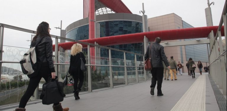 Παρέμβαση αντιεξουσιαστών στο The Mall Athens