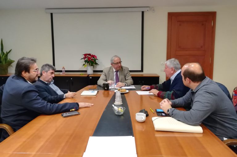Θ. Αμπατζόγλου: «Προγραμματίζουμε νέα γήπεδα για το Μαρούσι – Επενδύουμε στη νέα Γενιά»