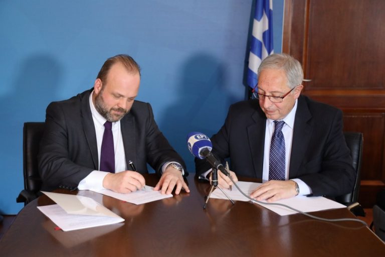 Υπεγράφη Μνημόνιο συνεργασίας για νέο πιλοτικό πρόγραμμα μεταξύ Δήμου Αμαρουσίου και ΟΑΕΔ