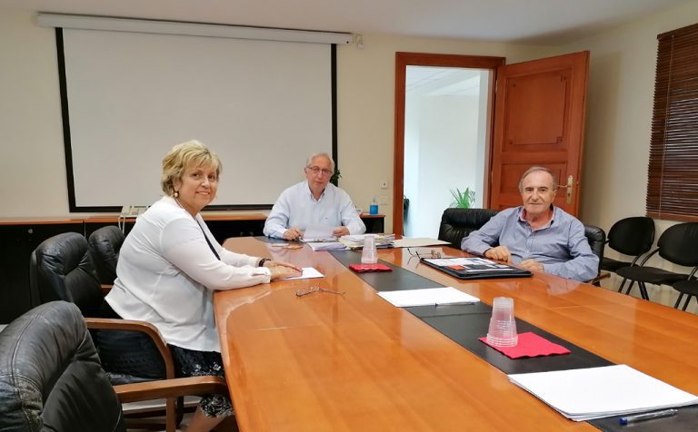 Σε ασφαλές περιβάλλον «χτύπησε» και πάλι το κουδούνι για Δημοτικά και Βρεφονηπιακούς – Ομαλά διεξάγεται η εκπαιδευτική διαδικασία στα Γυμνάσια και Λύκεια του Αμαρουσίου