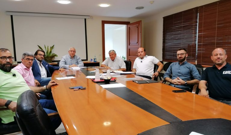 Συνάντηση του Δημάρχου Αμαρουσίου Θεόδωρου Αμπατζόγλου με τον Γ.Σ.Α. και τον Σύλλογο Ποντίων Αμαρουσίου «Νίκος Καπετανίδης»​