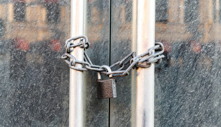 Λουκέτο και 15.000 ευρώ πρόστιμο για 5 νυχτερινά καταστήματα, χθες το βραδυ, στο πλαίσιο ελέγχων για την αντιμετώπιση της διασποράς του κορονοϊού
