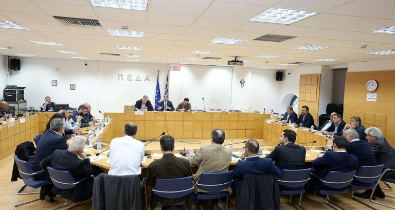Οργή δημάρχων για μεθοδεύσεις του Γ. Πατούλη