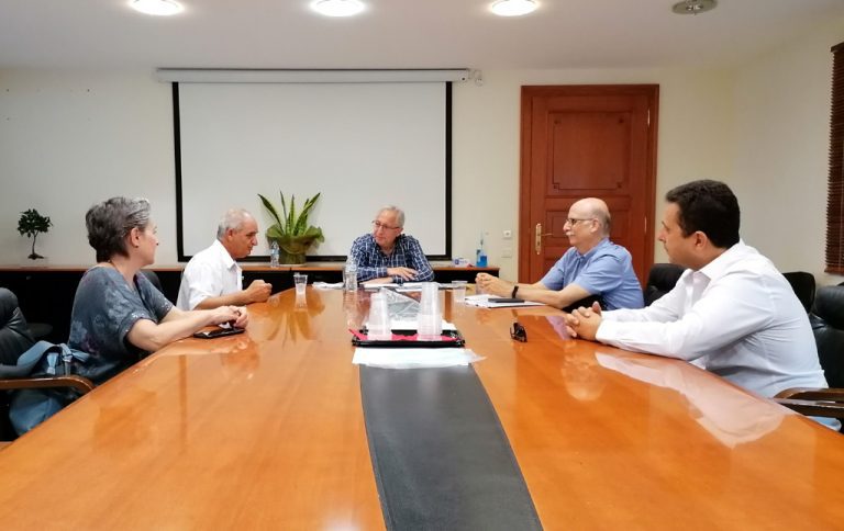 Συνάντηση του Δημάρχου Αμαρουσίου Θεόδωρου Αμπατζόγλου με την Ένωση Γονέων, Κηδεμόνων και Φίλων των Παιδιών του Σικιαριδείου Ιδρύματος