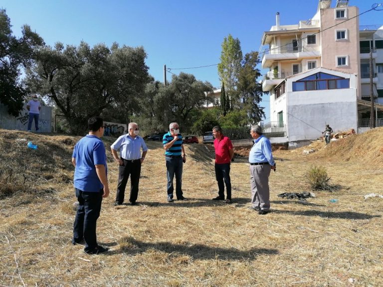 Αυτοψίες του Δημάρχου Αμαρουσίου Θεόδωρου Αμπατζόγλου σε έργα που αφορούν αποψίλωση οικοπέδων, συντήρηση πρασίνου, καθαρισμού παιδικών χαρών και κατασκευή αποχετευτικών δικτύων