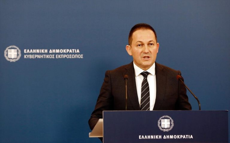 Στ. Πέτσας: Παρατείνονται τα περιοριστικά μέτρα μέχρι την 14η Δεκεμβρίου – Ανοίγουν από Δευτέρα τα καταστήματα εποχικών ειδών
