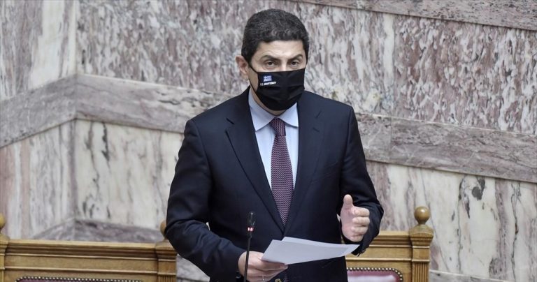 Δεν υπάρχει φωτογραφική διάταξη για τον Ζαγοράκη