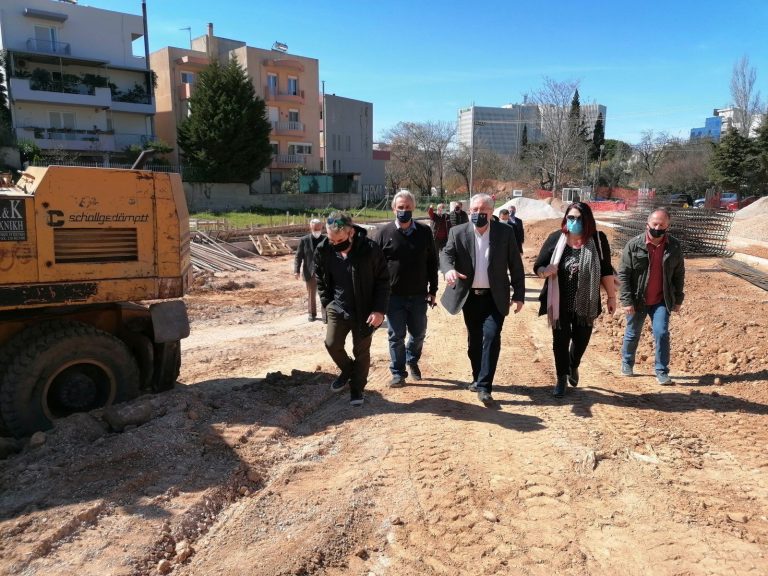 Αυτοψίες του Δημάρχου Αμαρουσίου Θ. Αμπατζόγλου σε έργα στην πόλη που βρίσκονται στην τελική φάση παράδοσης – Δήμος Αμαρουσίου