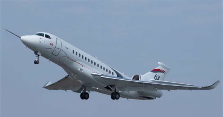 Παρθενική πτήση για το Falcon 6X της Dassault