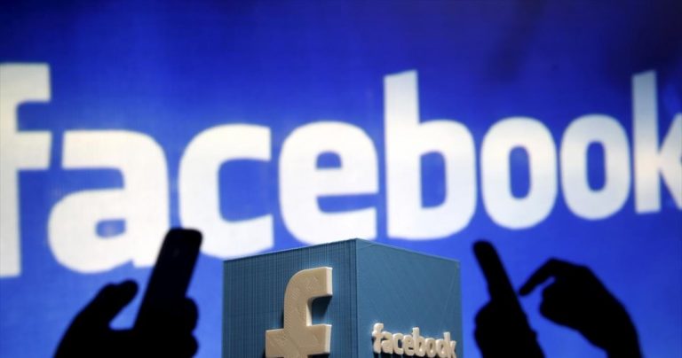 «Οι τρομοκράτες δεν έχουν θέση στο Facebook», λέει η εταιρεία για τις «κατεβασμένες» δημοσιεύσεις δημοσιογράφων
