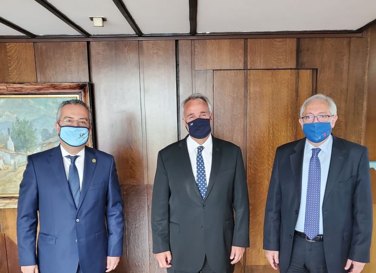 Συνάντηση Δημάρχων Θ. Αμπατζόγλου & Η. Αποστολόπουλου με Υπουργό Εσωτερικών Μ. Βορίδη – Δήμος Αμαρουσίου