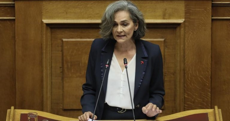 Συγχαρητήρια επιστολή Καραμαρίνοφ στην Σακοράφα