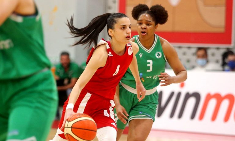 Ολυμπιακός – Παναθηναϊκός 73-58: Άπιαστη Σταμολάμπρου – Προβάδισμα τίτλου οι «ερυθρόλευκες»!