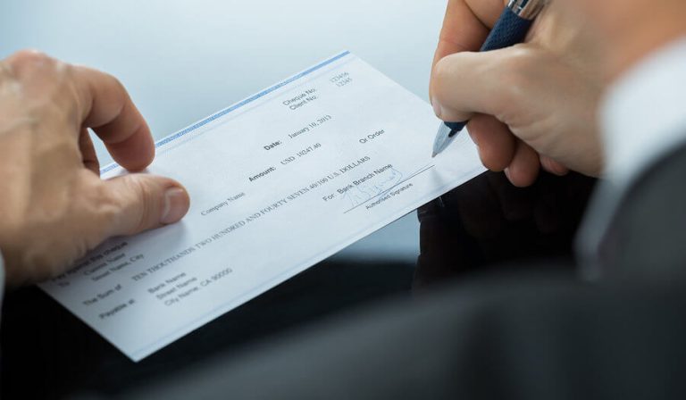 Δείτε τους δικαιούχους και τους ΚΑΔ για υπαγωγή στη ρύθμιση αναστολής πληρωμών των επιταγών του Μάϊου – Δήμος Χαλανδρίου