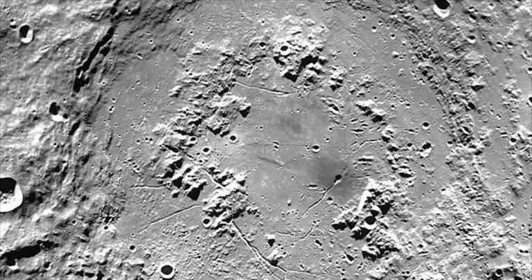 H NASA θα ερευνήσει την αθέατη πλευρά της Σελήνης