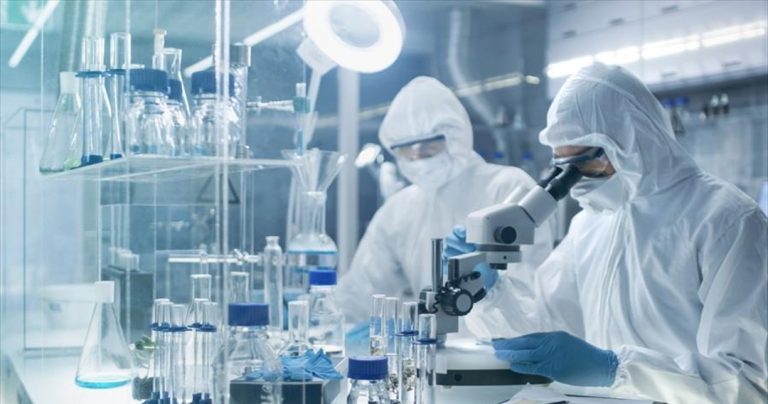 Η «Batwoman» της Γουχάν ορκίζεται στη ζωή της ότι ο covid-19 δεν ξέφυγε από εργαστήριο