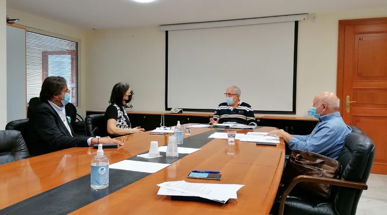 Συνάντηση του Δήμαρχου Αμαρουσίου Θ. Αμπατζόγλου με τους Αθλητικούς Ομίλους της πόλης «ΟΔΥΣΣΕΑ» & «ΠΑΡΑΔΕΙΣΟΥ» – Δήμος Αμαρουσίου