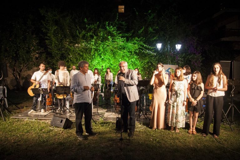 Έπεσε η αυλαία του 3ημερου Μουσικών Εκδηλώσεων στη Βορέειο Βιβλιοθήκη, με την Ορχήστρα Κιθαριστών από το Δημοτικό Ωδείο Αμαρουσίου – Δήμος Αμαρουσίου