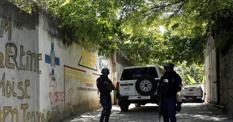 «Οχι» σε στρατιωτική βοήθεια στην Αϊτή