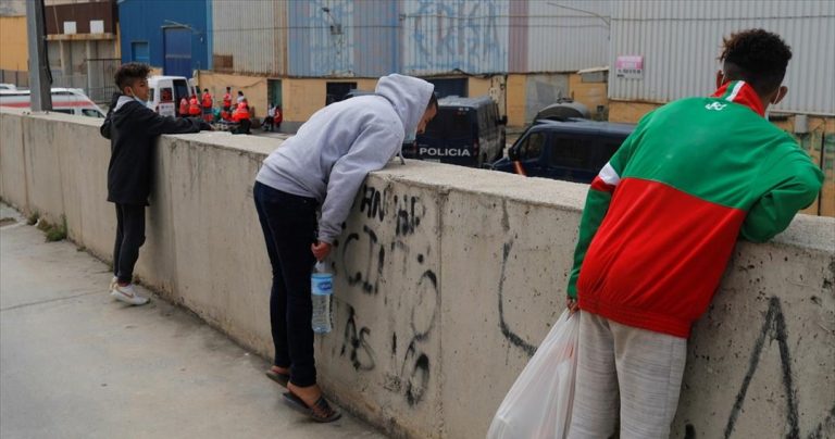 Περισσότεροι από 200 μετανάστες κατάφεραν να μπουν στον θύλακα της Μελίγια