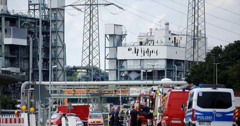 2 οι νεκροί, 5 οι αγνοούμενοι και 31 οι τραυματίες από την έκρηξη
