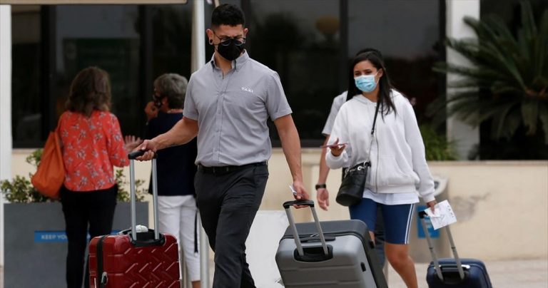 Μόνο για πλήρως εμβολιασμένους, ανοικτά τα σύνορα της Μάλτας