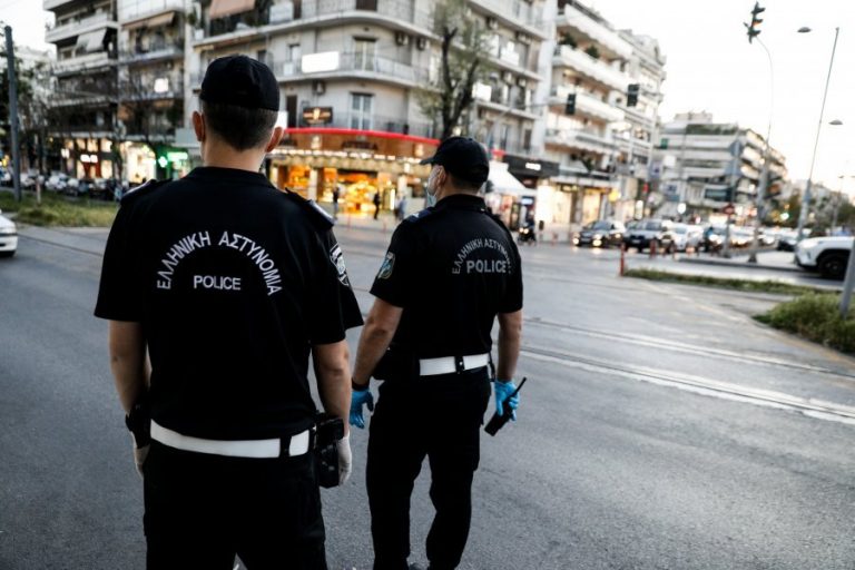 Κορονοϊός: «Βροχή» τα πρόστιμα σε μαγαζιά για ανεμβολίαστους πελάτες – Ειδήσεις
