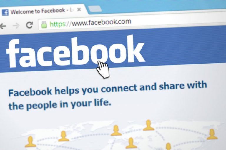 Πρόστιμα σε Twitter, Facebook και WhatsApp επέβαλε ρωσικό δικαστήριο, ποιος ο λόγος