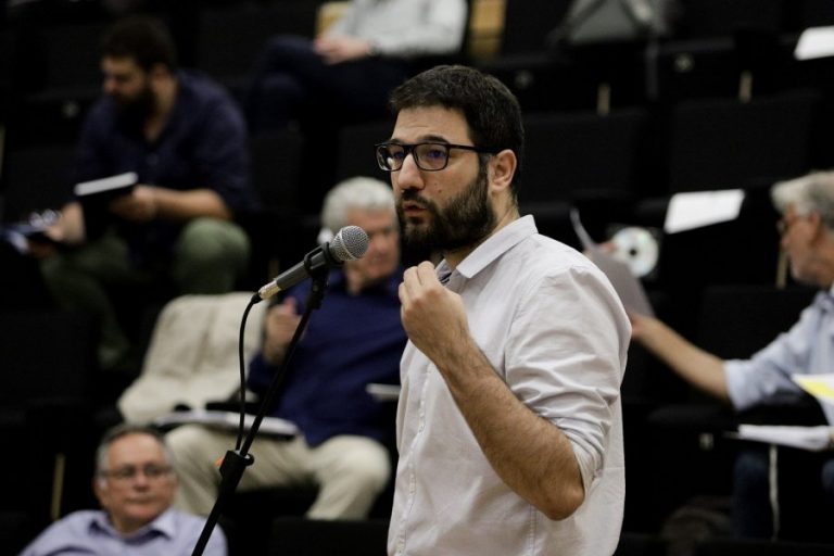 Ηλιόπουλος για τις φωτιές: Η ευθύνη βαραίνει τον Κυριάκο Μητσοτάκη, καμία παραίτηση δεν τον απαλλάσσει