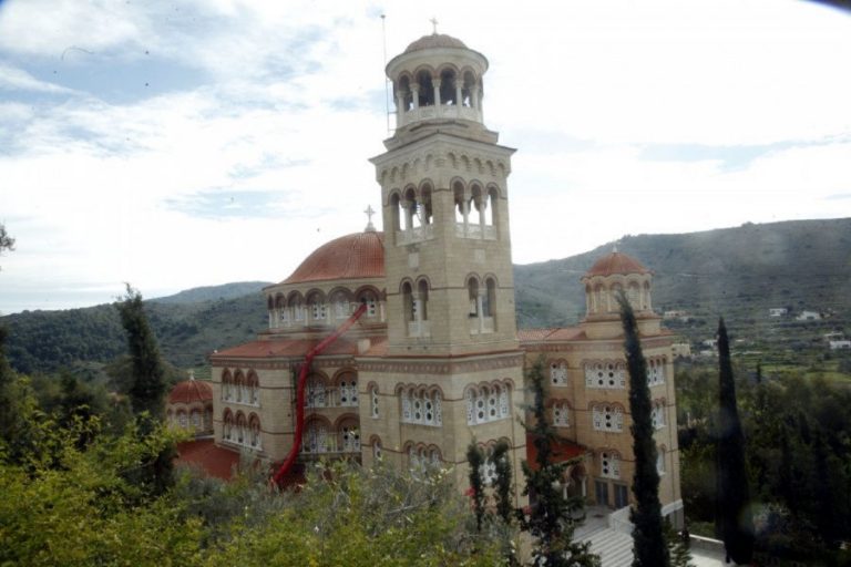 Έκτακτα περιοριστικά μέτρα στο μοναστήρι του Αγίου Νεκταρίου στην Αίγινα