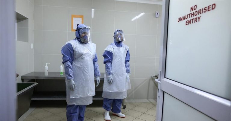 Εντοπίστηκε νέα παραλλαγή του ιού στη Νότια Αφρική