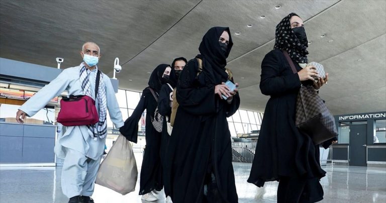 «Νοιώθουμε εγκαταλελειμμένοι» λένε οι Αφγανοί εργαζόμενοι στον ΟΗΕ