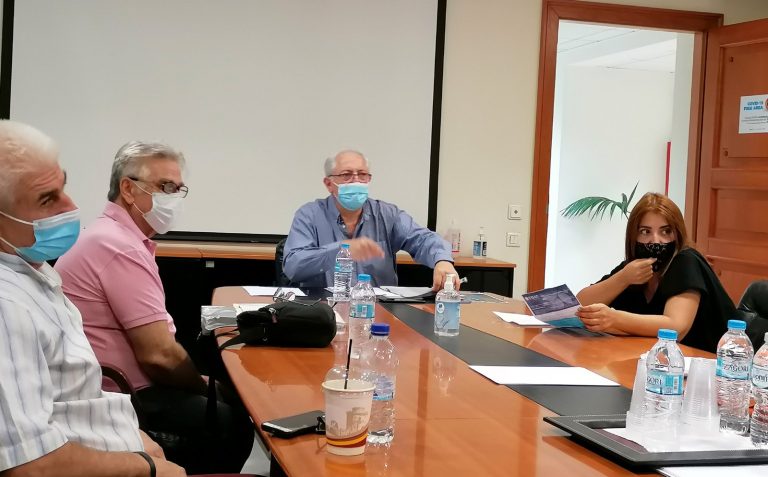 Συνάντηση του Δημάρχου Αμαρουσίου Θ. Αμπατζόγλου με τον Σύλλογο Εργατικών Κατοικιών Αμαρουσίου – Δήμος Αμαρουσίου