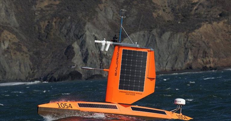 Ατρόμητα θαλάσσια drones θα εισβάλουν μέσα σε τυφώνες