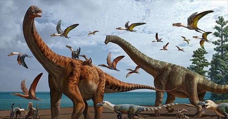 Ηφαίστεια και μουσώνες άνοιξαν τον δρόμο στους δεινόσαυρους