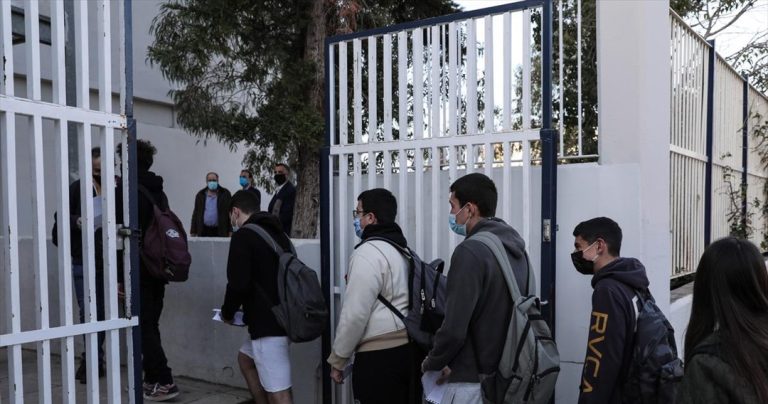 Σημαντικά τα τακτικά τεστ για SARS-CoV-2 στα σχολεία