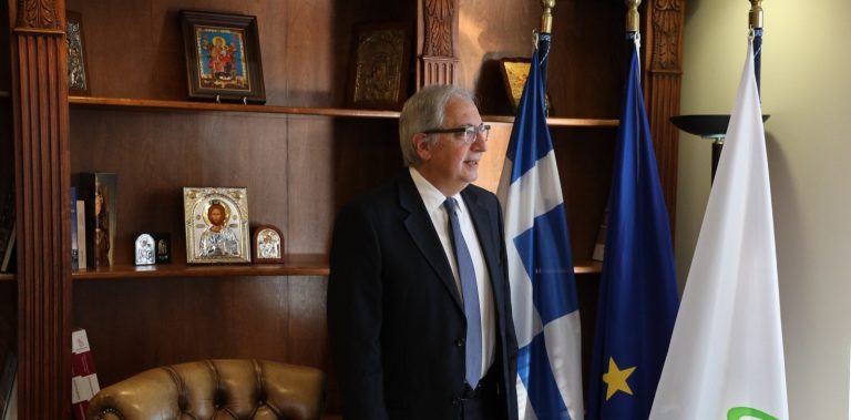 Δήλωση του Δημάρχου Αμαρουσίου Θεόδωρου Αμπατζόγλου για την απώλεια του Μίκη Θεοδωράκη – Δήμος Αμαρουσίου