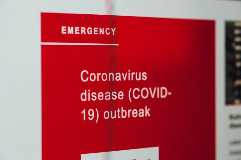 Η μακρά Covid-19 δεν είναι ασυνήθιστη: Ποια είναι τα πιο συχνά συμπτώματα, «κόπωση και κατάθλιψη»