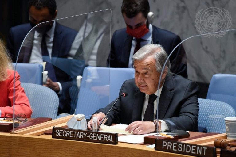 ΟΗΕ: Έκκληση Γκουτέρες για βοήθεια στο Αφγανιστάν και στις γυναίκες