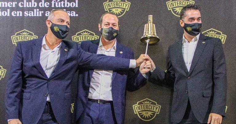 Η CF Intercity… πρόλαβε Ρεάλ και Μπαρτσελόνα και εισήχθη στο Χρηματιστήριο!
