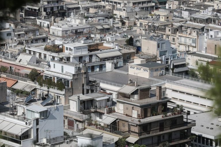 ΑΑΔΕ: Άνοιξε η εφαρμογή για διορθώσεις στο Ε9, για όσους έκαναν λάθη στον ΕΝΦΙΑ (βίντεο)