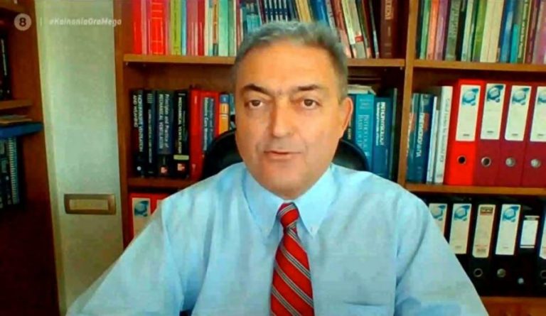 Επιτέθηκαν στον Βασιλακόπουλο μέσα σε ταβέρνα – «Με πέταξαν κάτω και μου έσκισαν το πουκάμισο» (βίντεο)