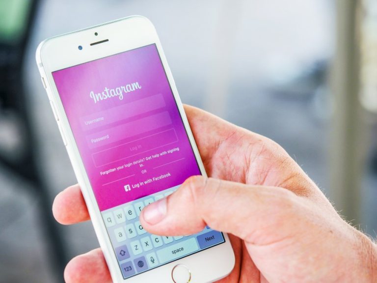 Ζαλίζουν τα ποσά στο Instagram – Ο τιμοκατάλογος για Μαλέσκου, Σκορδά, Καινούργιου
