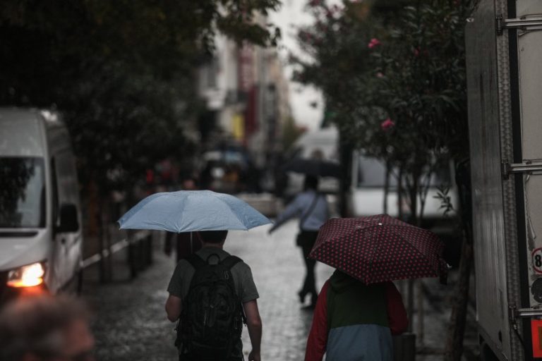 Καιρός-meteo: Βροχές, καταιγίδες και χαλάζι στο… μενού του Σαββάτου