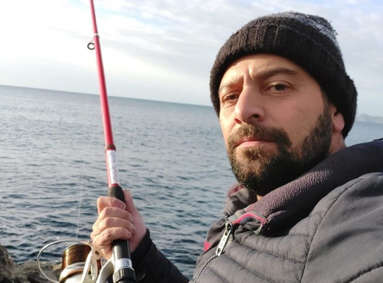 Κρήτη: Ραγίζει καρδιές η σύζυγος του 35χρονου ψαρά – «Καλό ταξίδι άνδρα μου, πατέρα των παιδιών μου…»