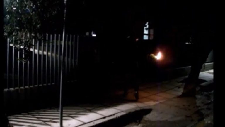 Μοσχάτο: Επίθεση αναρχικών στη Γενική Γραμματεία Πληροφοριακών Συστημάτων (βίντεο)