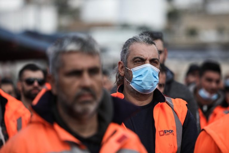Νέα 24ωρη απεργία στον Σταθμό των Εμπορευματοκιβωτίων του Πειραιά για τον θάνατο του 45χρονου εργάτη (βίντεο)
