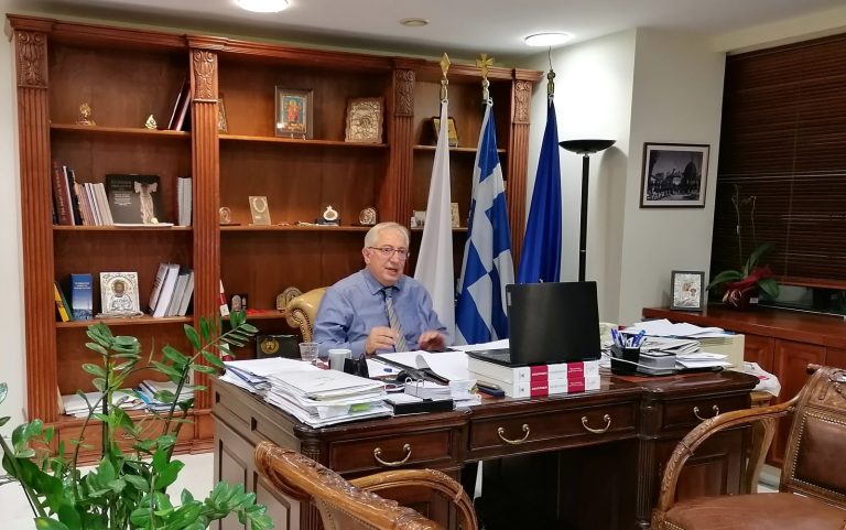 Παρέμβαση του Δημάρχου Αμαρουσίου Θ. Αμπατζόγλου στη συνεδρίαση για την ψήφιση του Τεχνικού Προγράμματος για το έτος 2022 – Δήμος Αμαρουσίου